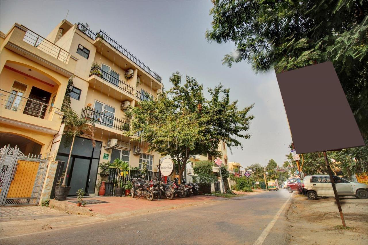 Super Townhouse Kachnar House Vikas Nagar Hotel Hasanganj Bagian luar foto