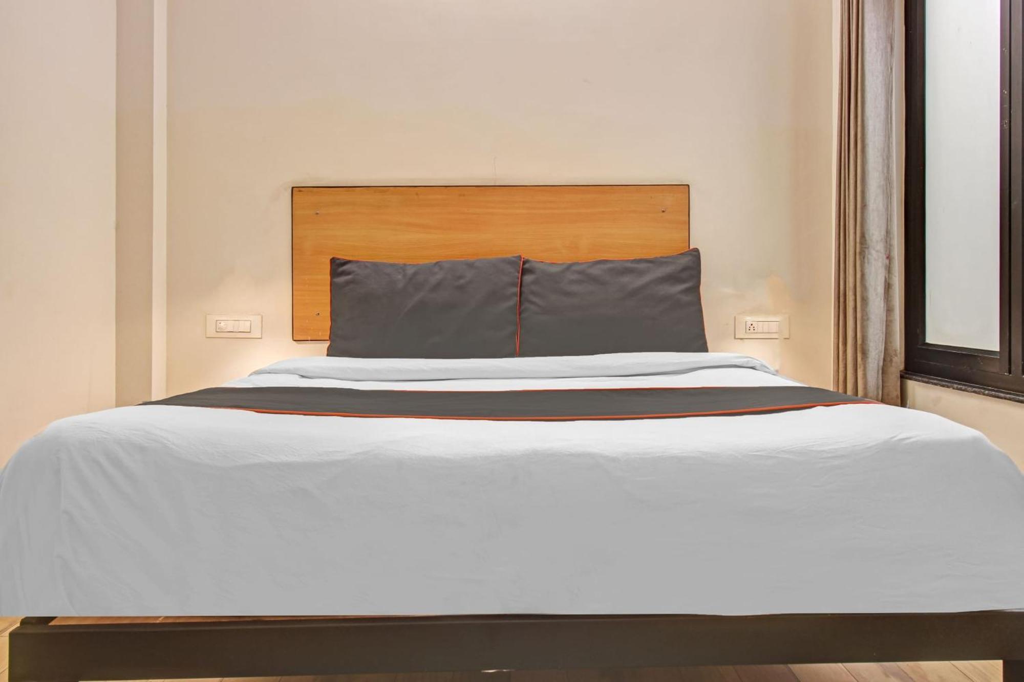 Super Townhouse Kachnar House Vikas Nagar Hotel Hasanganj Bagian luar foto