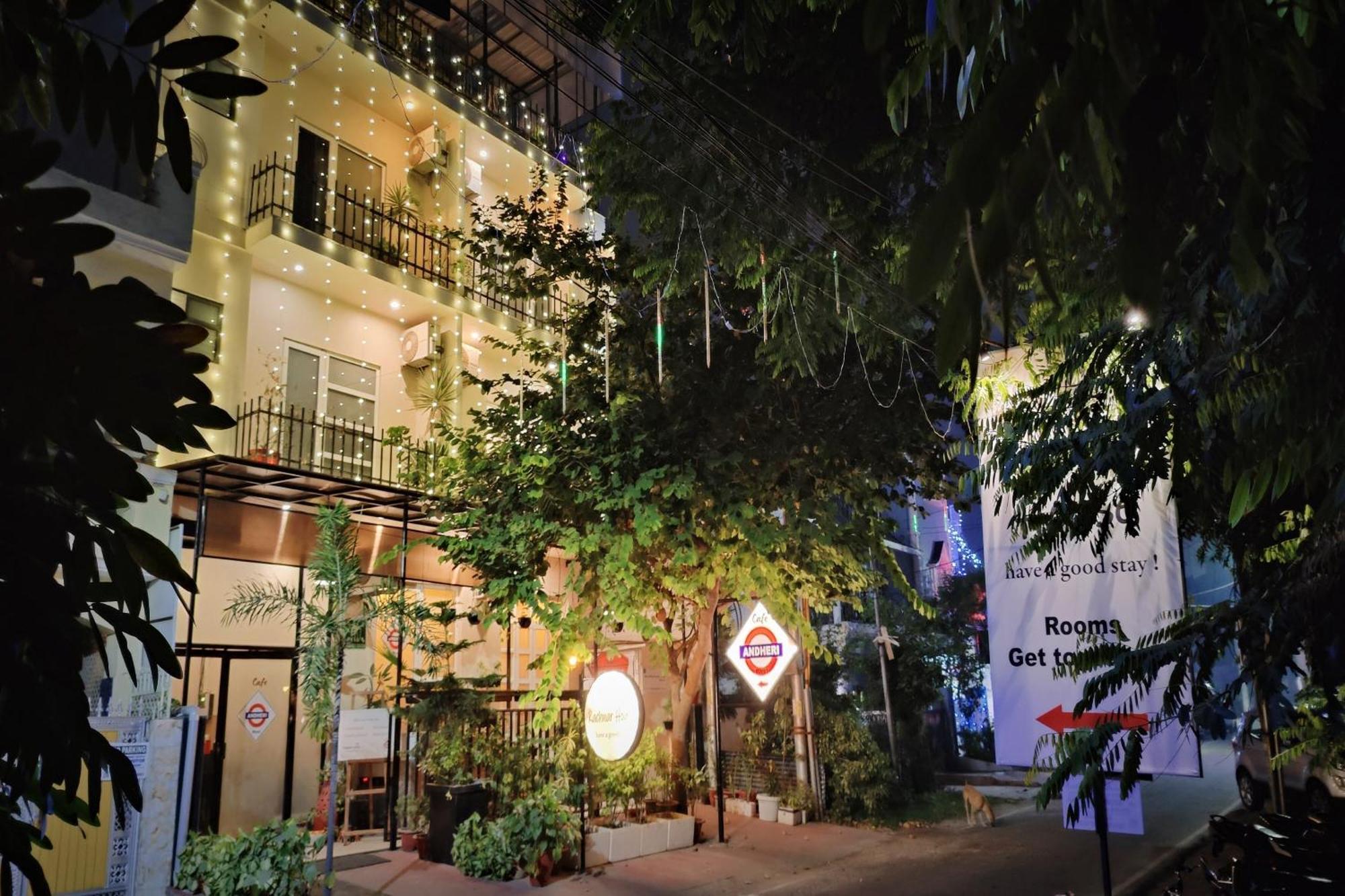 Super Townhouse Kachnar House Vikas Nagar Hotel Hasanganj Bagian luar foto