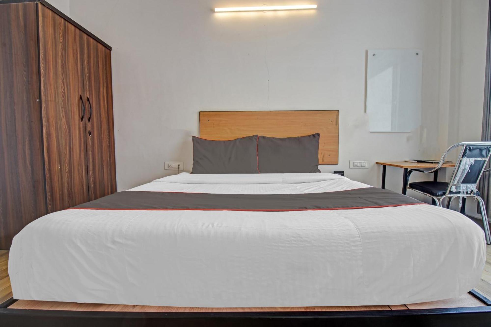 Super Townhouse Kachnar House Vikas Nagar Hotel Hasanganj Bagian luar foto