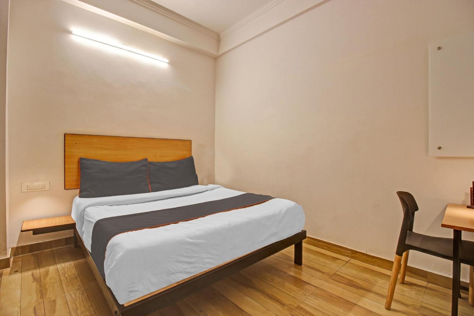Super Townhouse Kachnar House Vikas Nagar Hotel Hasanganj Bagian luar foto